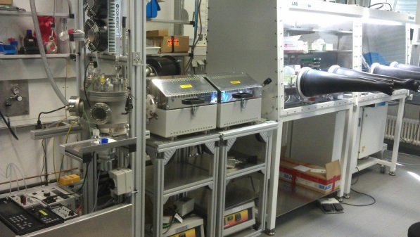 CVS facility with the possibility of capturing the as-synthesized particles under inert gas atmosphere in a glove box.