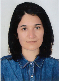 Portrait picture of Mahdiyeh Bahareh Bamdad